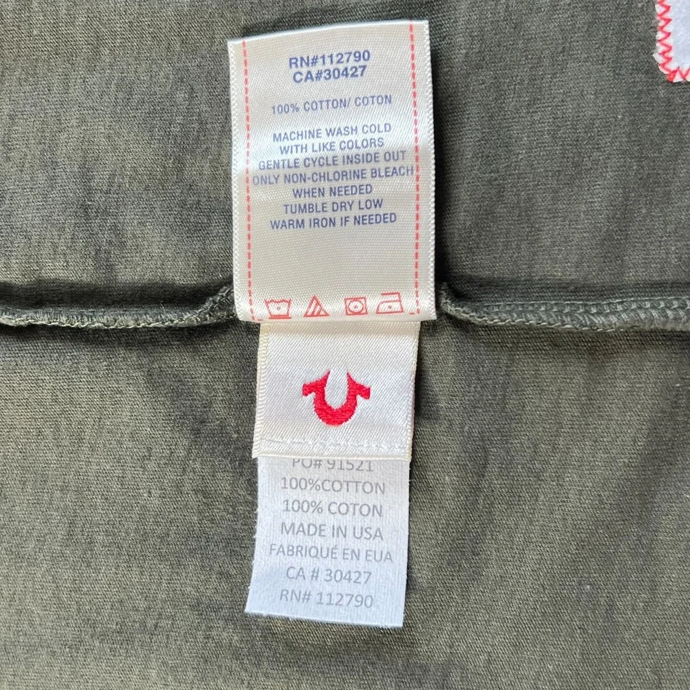 True Religion Graphic T-Shirt Peace Sign FREEDOM Olive Green Men's Size 2XL‎ VTG